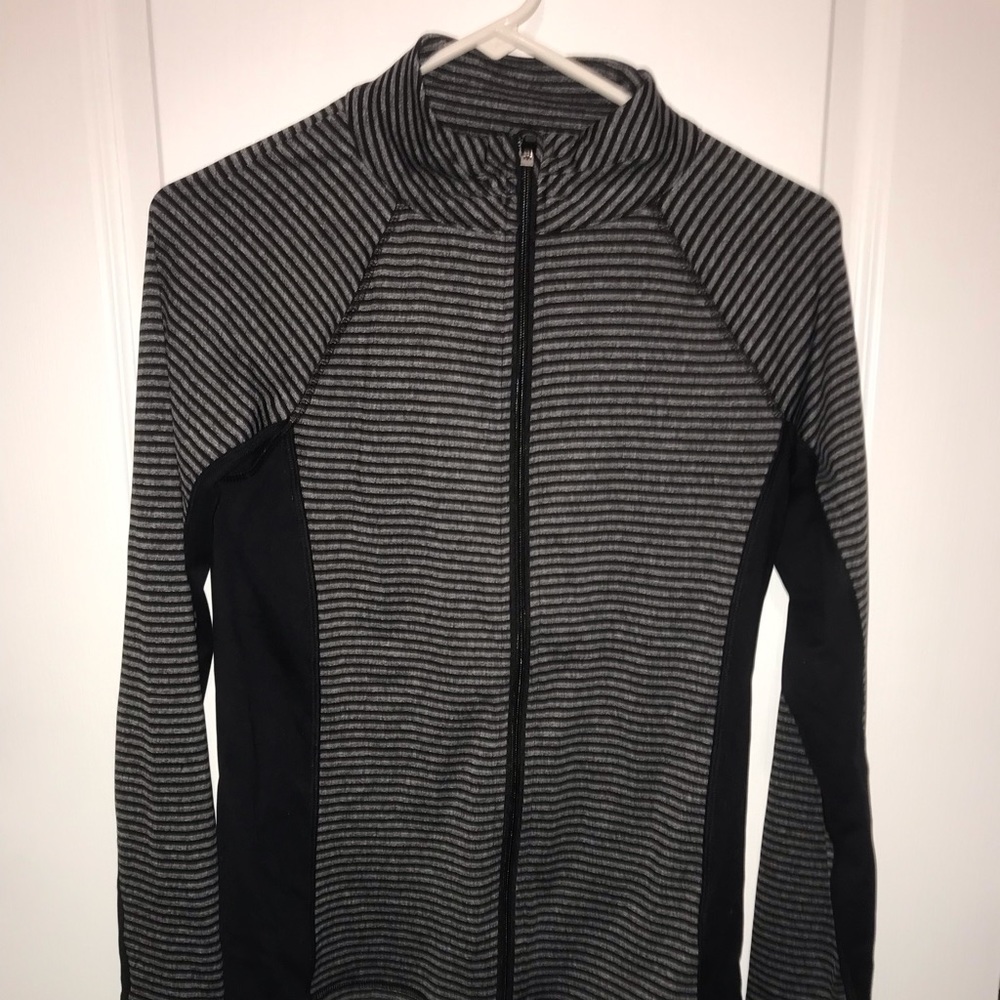 Forever 21 athletic-wear jacket